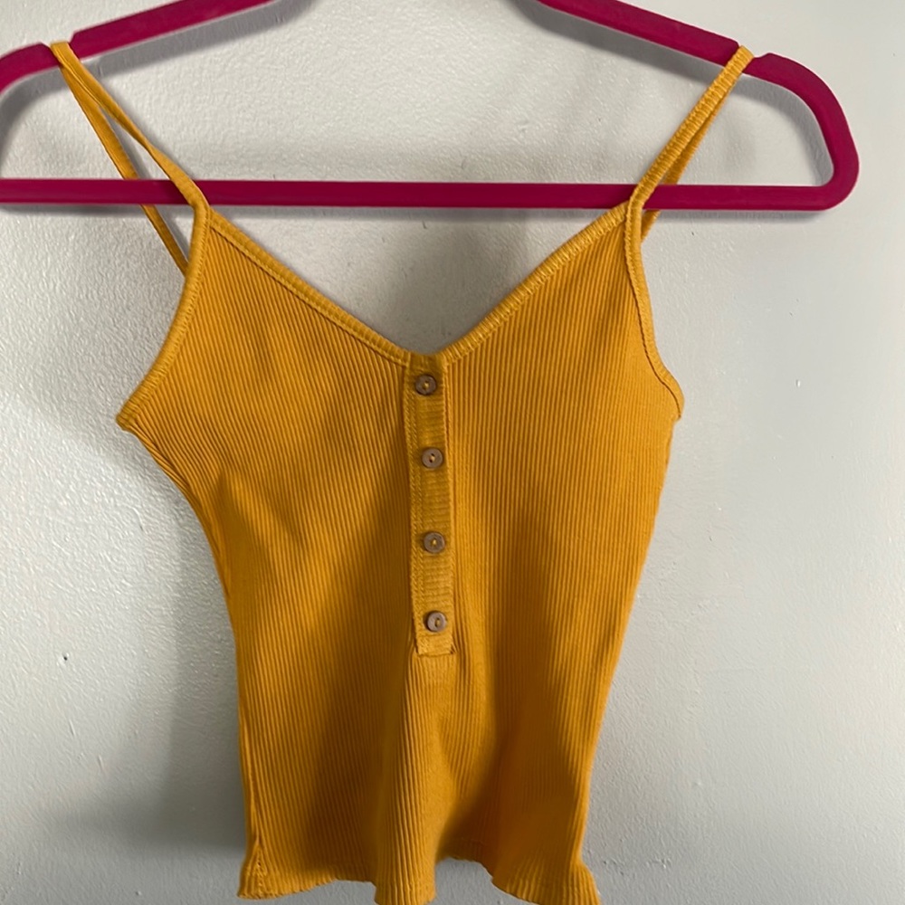 Top “BETTER BE” for women size small